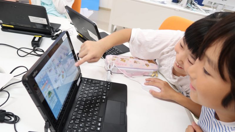 Program Sekolah GIGA Jepang Membekali Siswa Untuk Masyarakat Digital